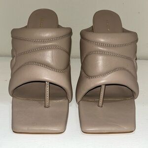 Stylish Beige Quilted Mules